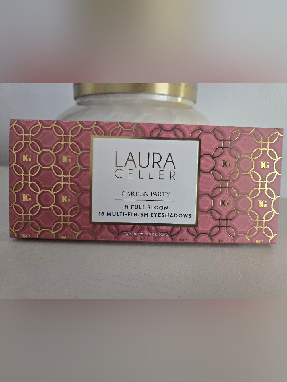Laura Geller Garden Party In Full Bloom 16 Eyeshadow Palette - Picture 2 of 7